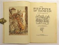 The Pied Piper Of Hamelin Illustrated by Arthur Rackham 