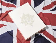 Her Majesty. Vivienne Westwood Edition No. 1–500 - Limited Edition 