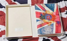 Her Majesty. Vivienne Westwood Edition No. 1–500 - Limited Edition 