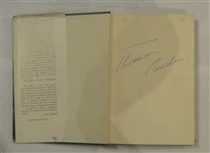 A Mingled Chime: Leaves from an autobiography by Sir Thomas Beecham