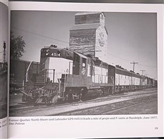 Chicago & North Western Railway 1975-1995 Photo Archive 