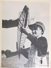 La Aeronautica Nacional al Servicio del Pais