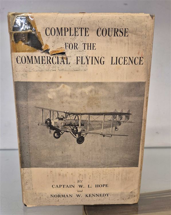 A Complete Course for The Commercial Flying Licence